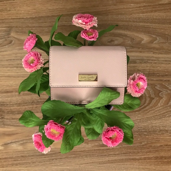 kate spade Handbags - Kate Spade ♠️ Wallet in Blush 🌷